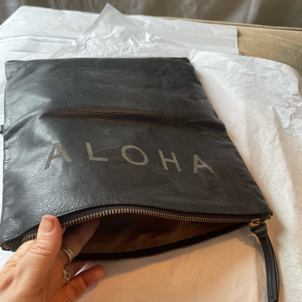 Aloha.  Aloha genuine leather clutch. - Picture 4 of 14